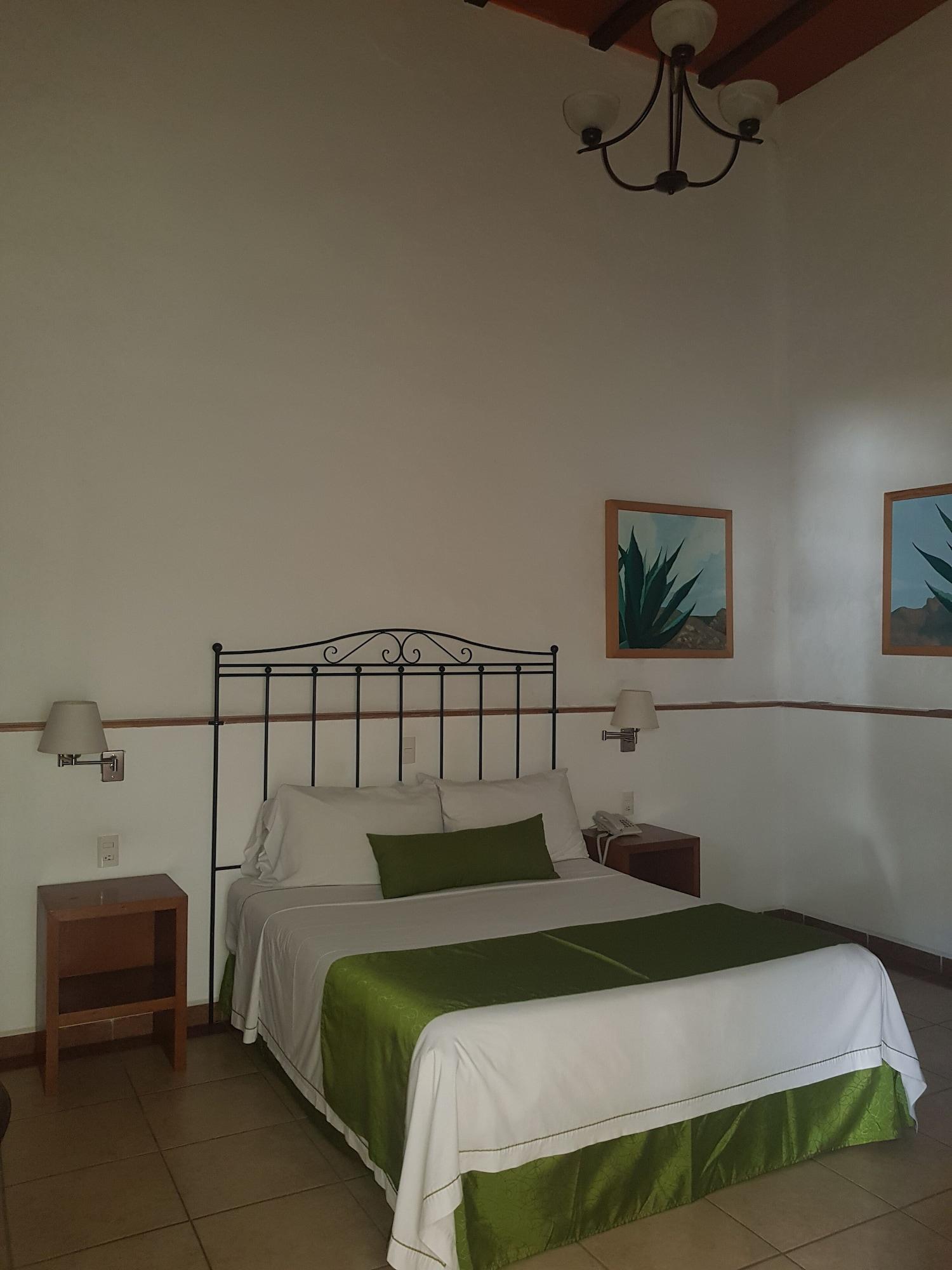 Hotel Quinta Lucca Querétaro Екстериор снимка