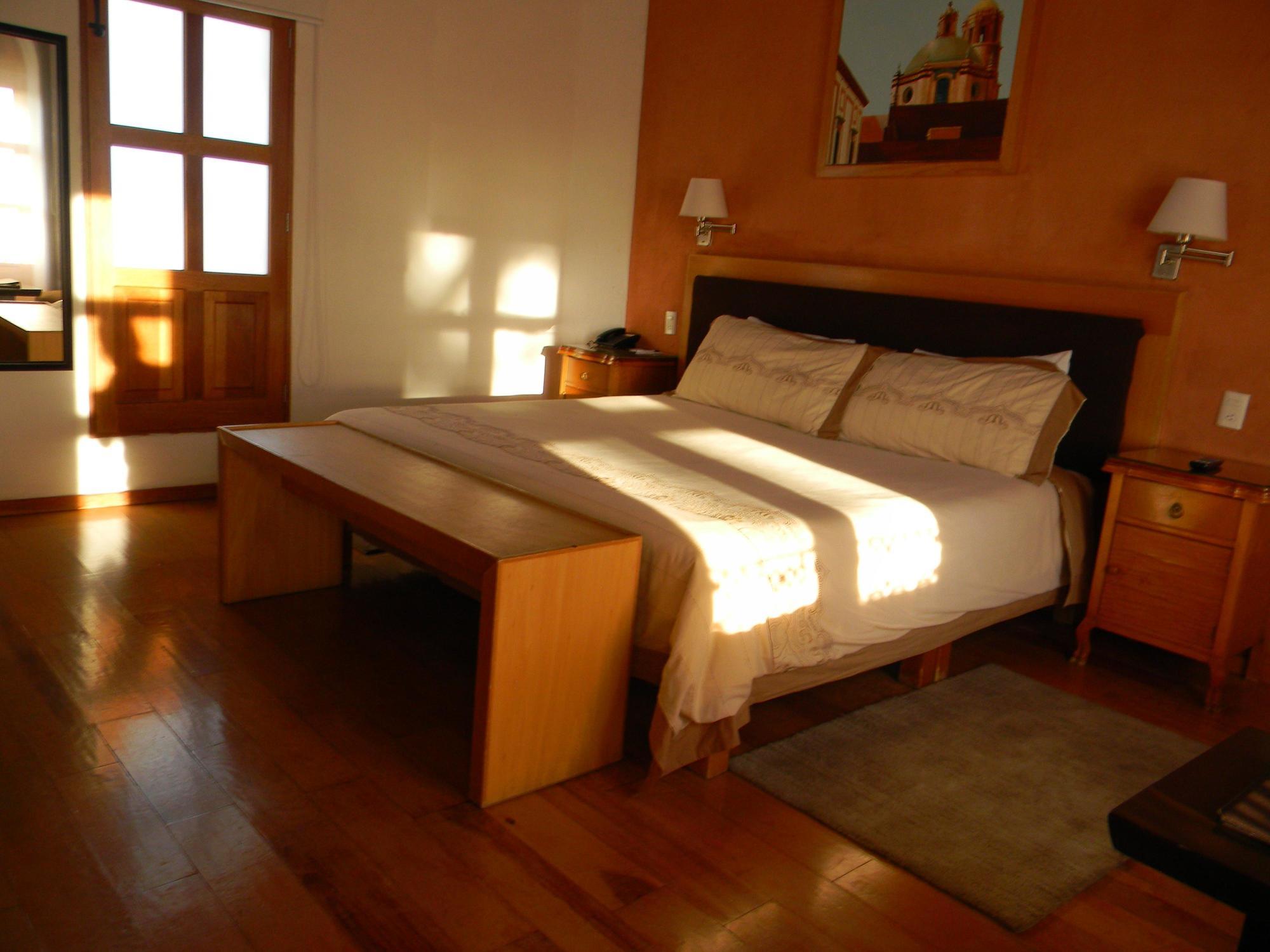 Hotel Quinta Lucca Querétaro Екстериор снимка