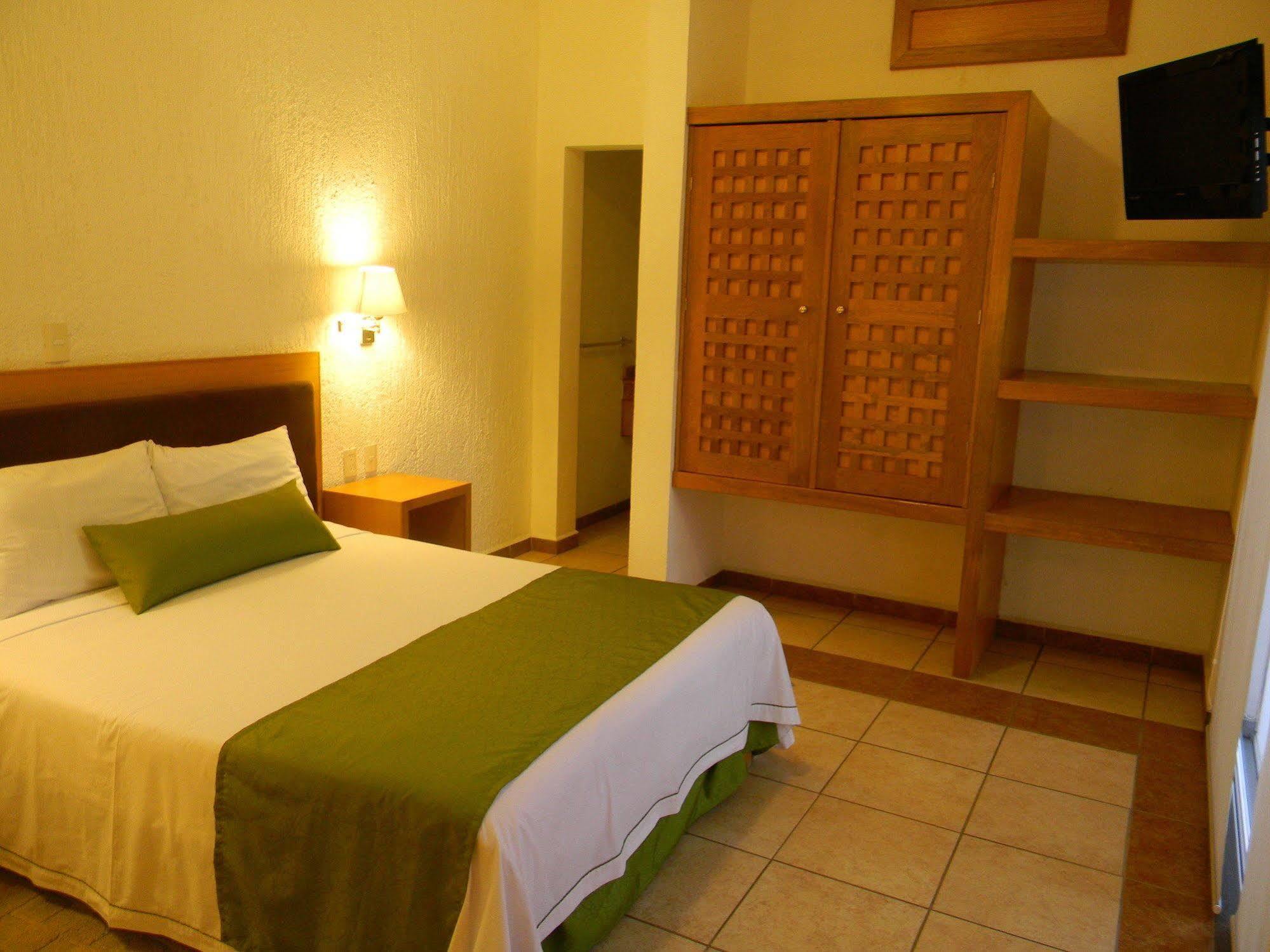 Hotel Quinta Lucca Querétaro Екстериор снимка